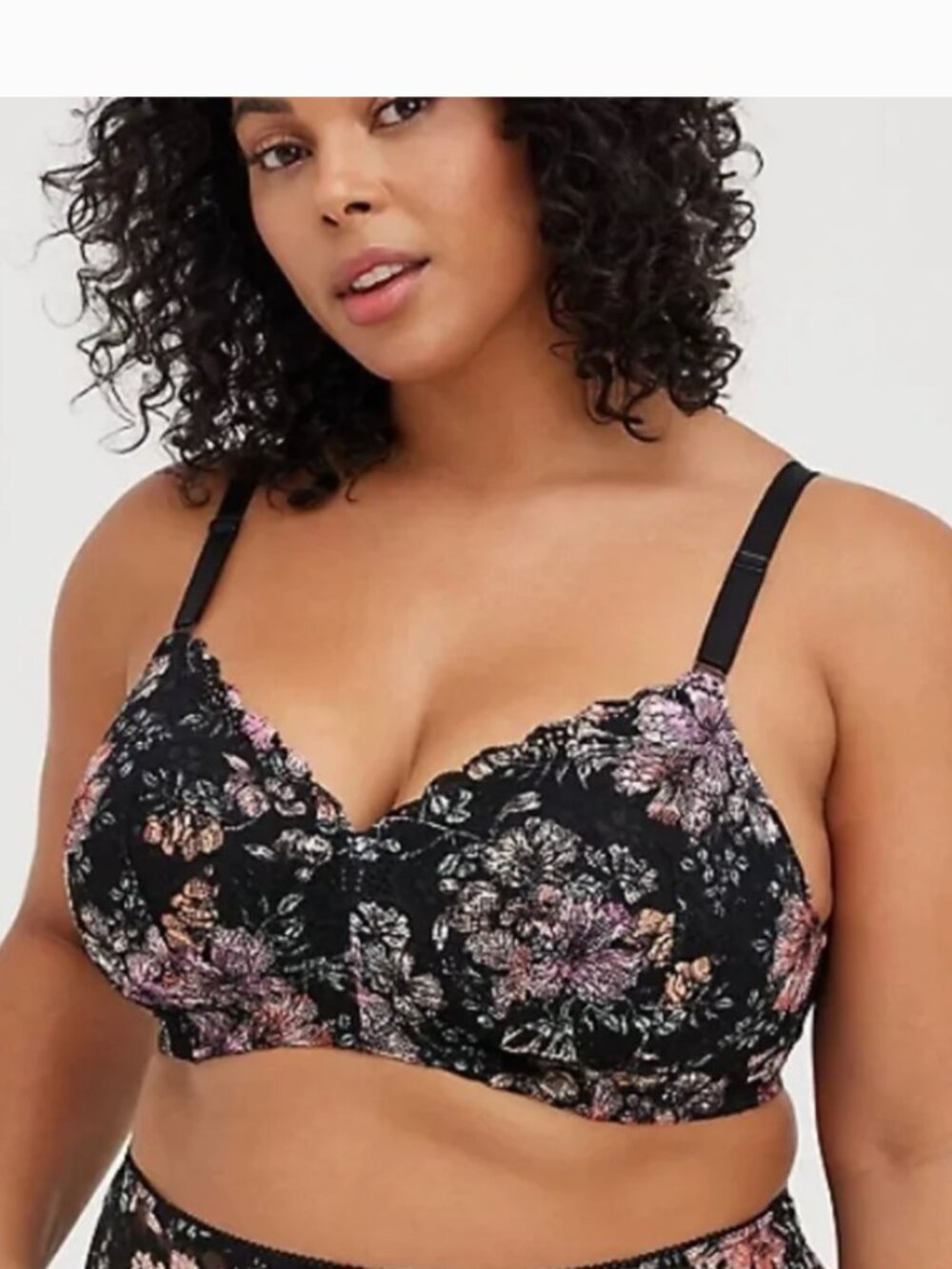 Torrid Lightly Lined Wired Lace Bra 40D NWT 360° Back Smoothing